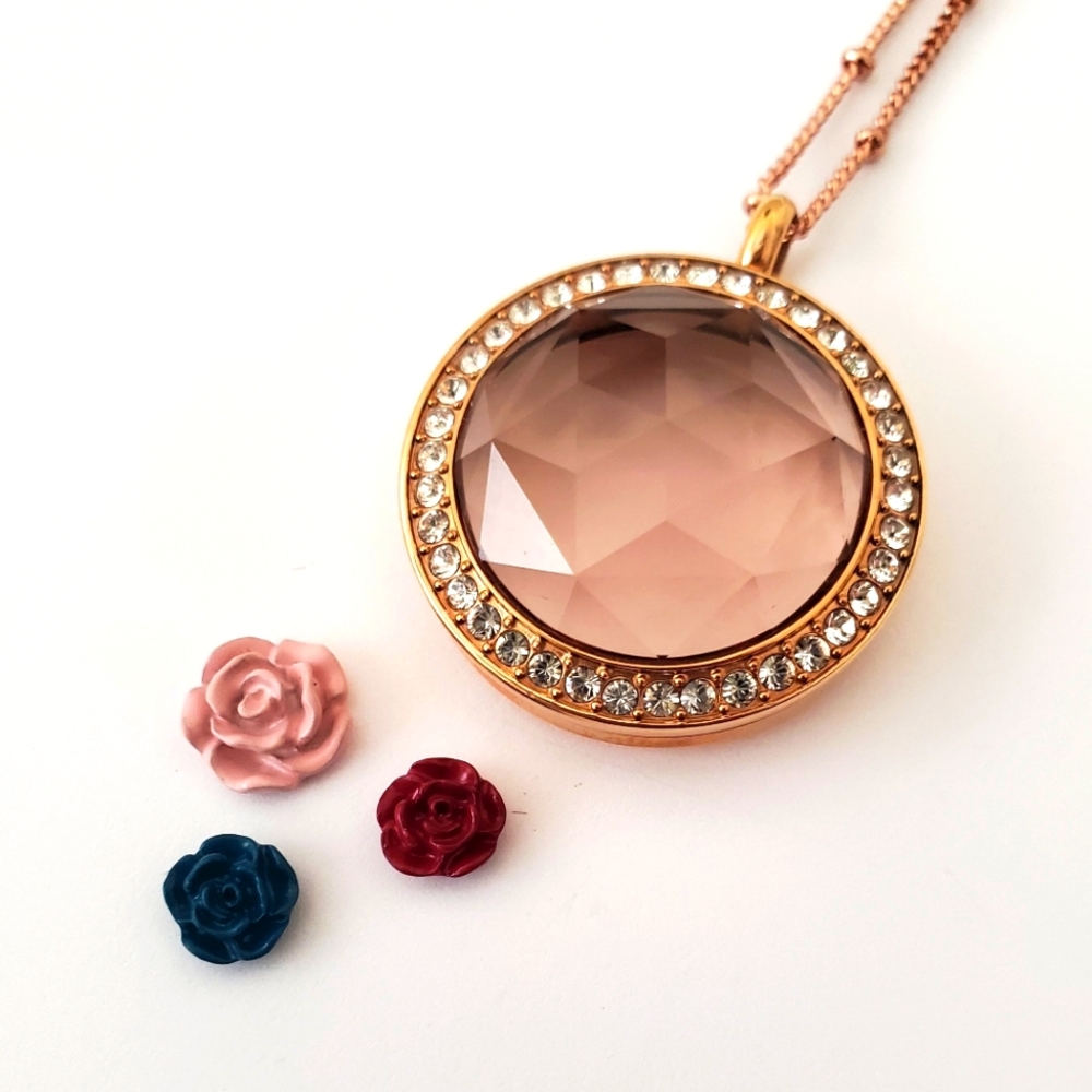 Origami Owl RG Faceted Locket Set w/ 3- Roses